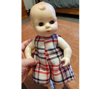 ⛱️Vintage Horsman Doll